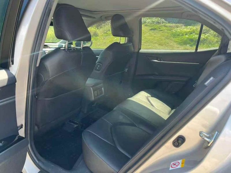 南平18年丰田凯美瑞6