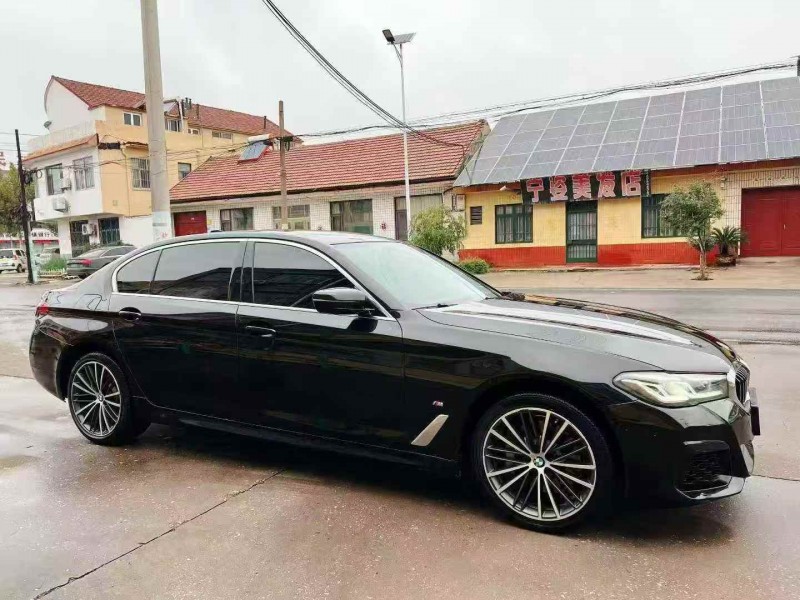 济宁21年宝马5系2