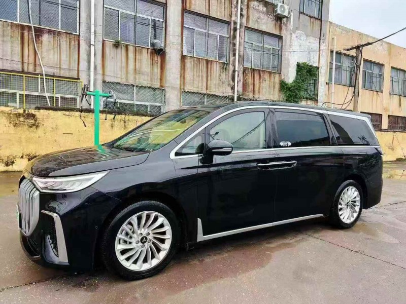 烟台22年岚图汽车梦想家2