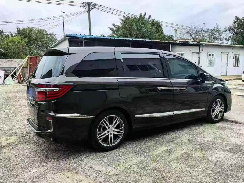 徐州20年本田艾力绅6