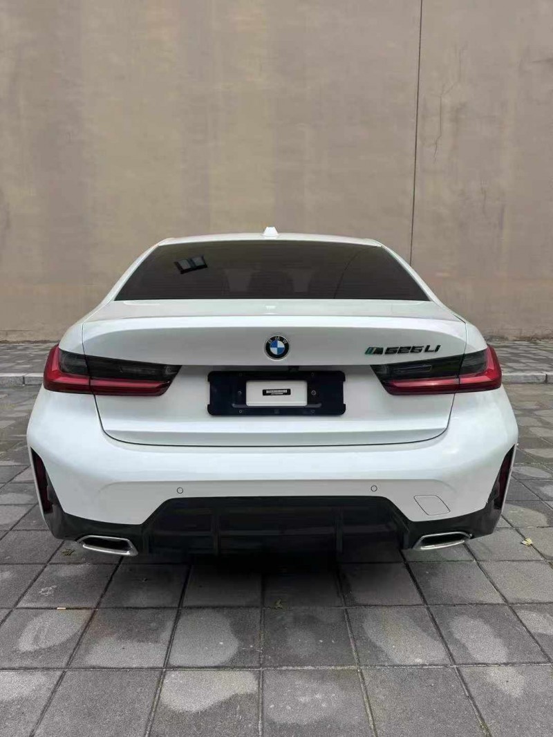 营口22年宝马3系7