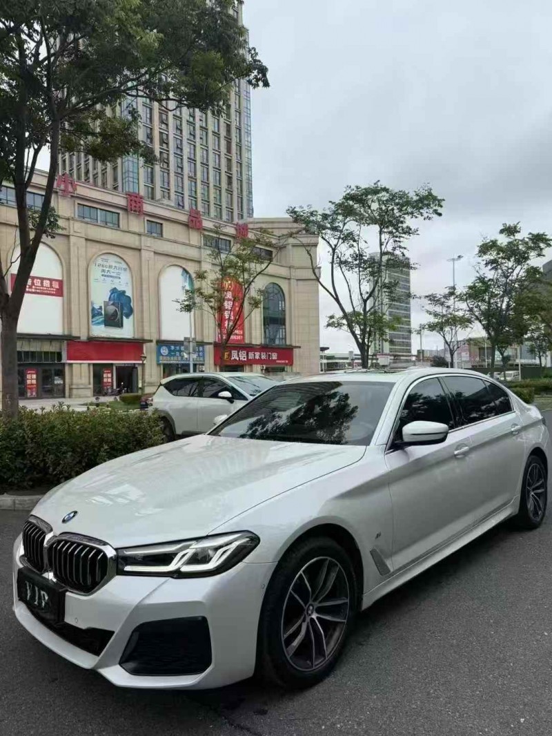 襄阳22年宝马5系2