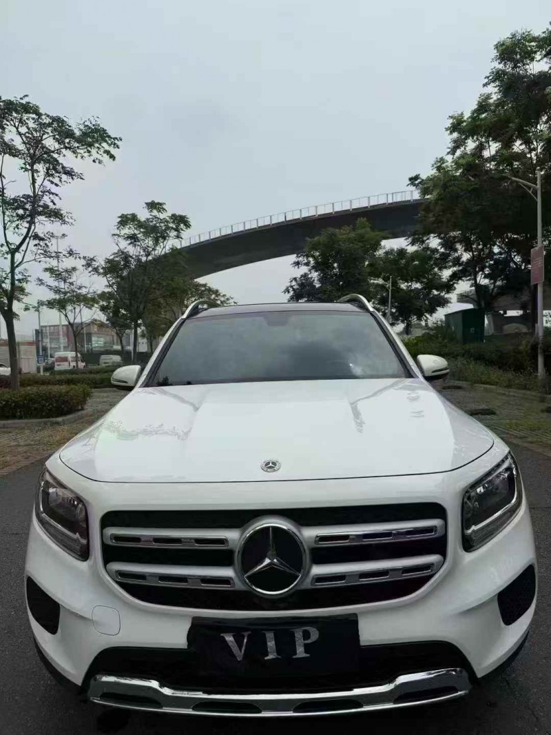 襄阳22年奔驰GLB1