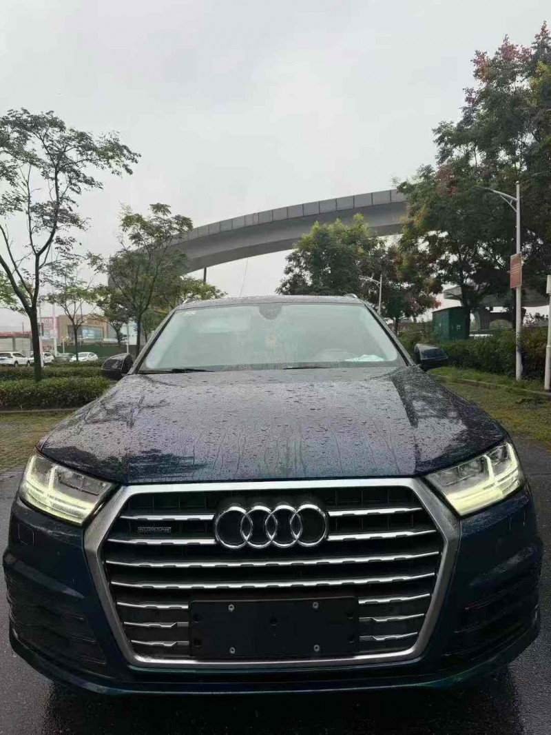 襄阳18年奥迪Q71