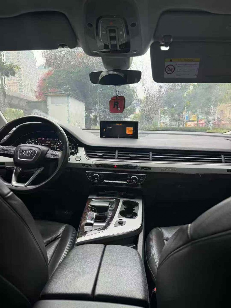 襄阳18年奥迪Q76