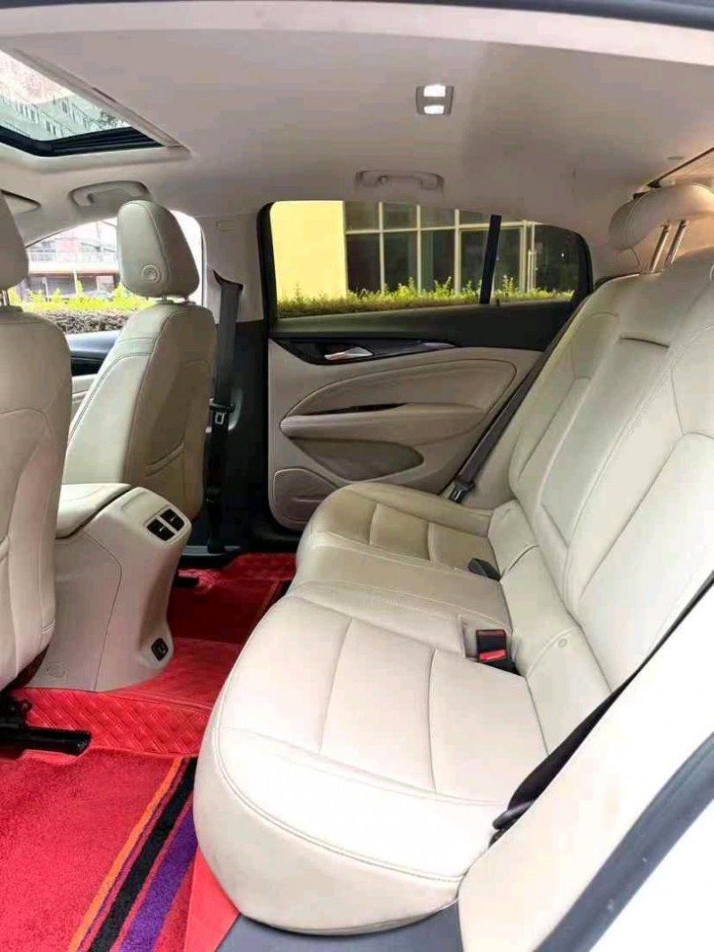 东莞21年别克君威9