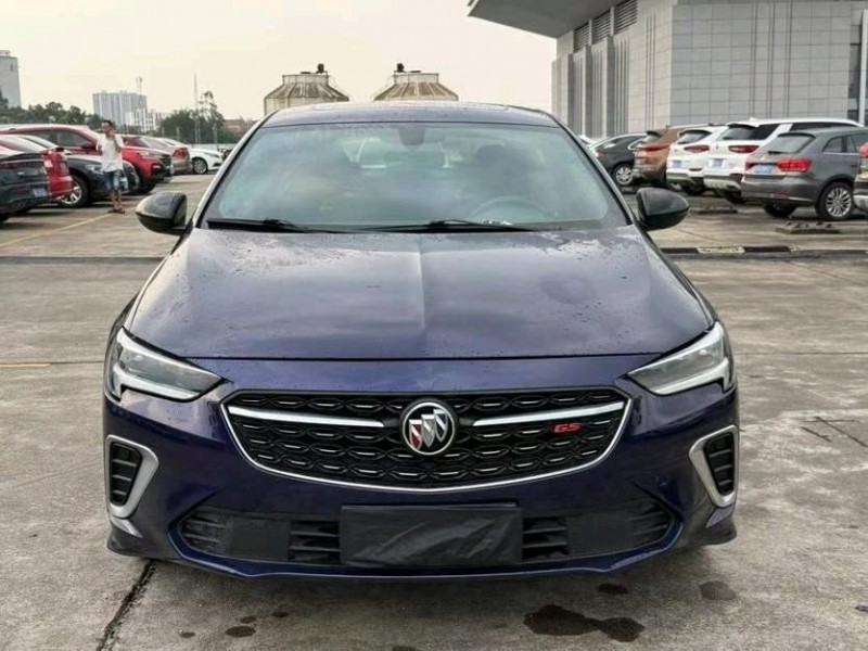 东莞21年别克君威1