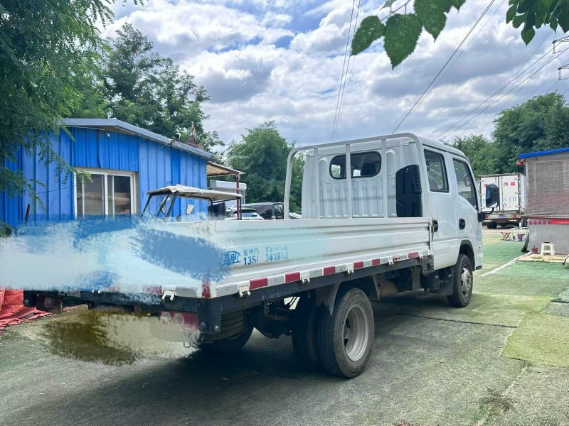 青岛23年上汽集团轻卡7