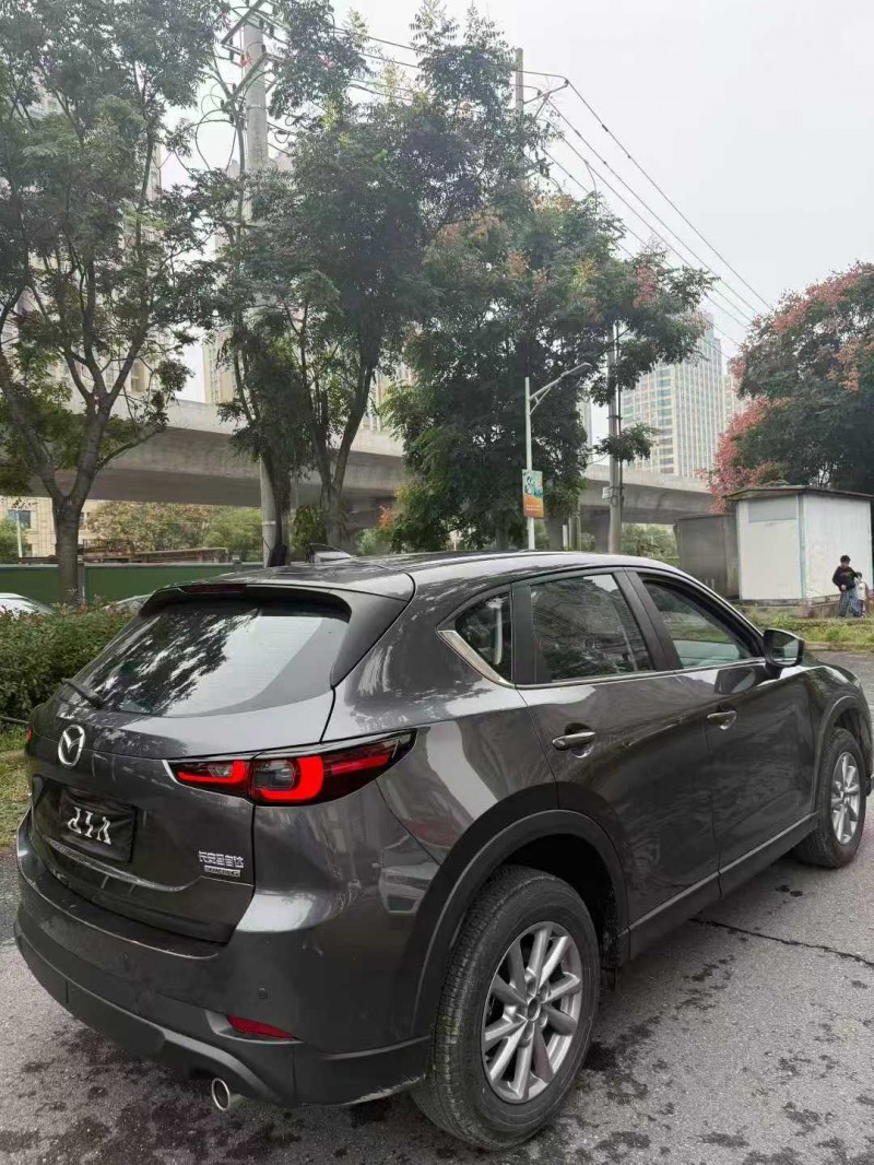 襄阳25年马自达CX-54
