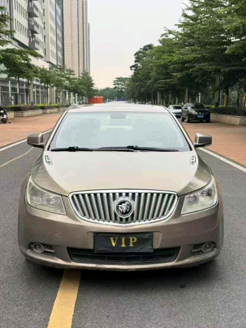 东莞11年别克君越1