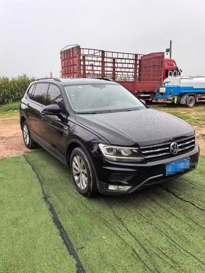 聊城18年大众途观3