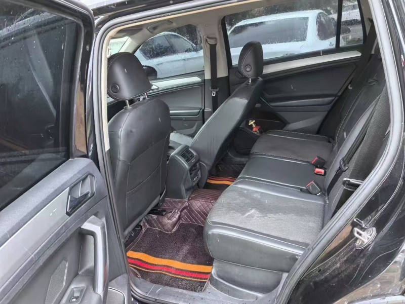 聊城18年大众途观4