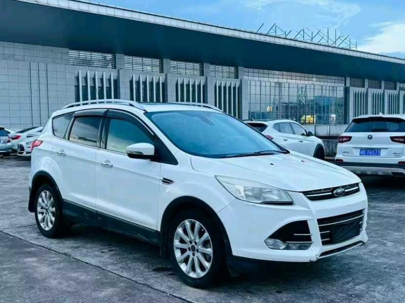 东莞14年福特翼虎3