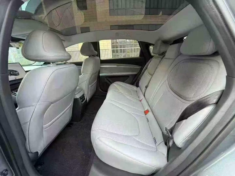 广州24年小鹏汽车m034