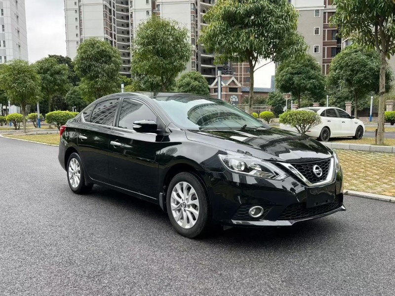 盐城18年日产轩逸3