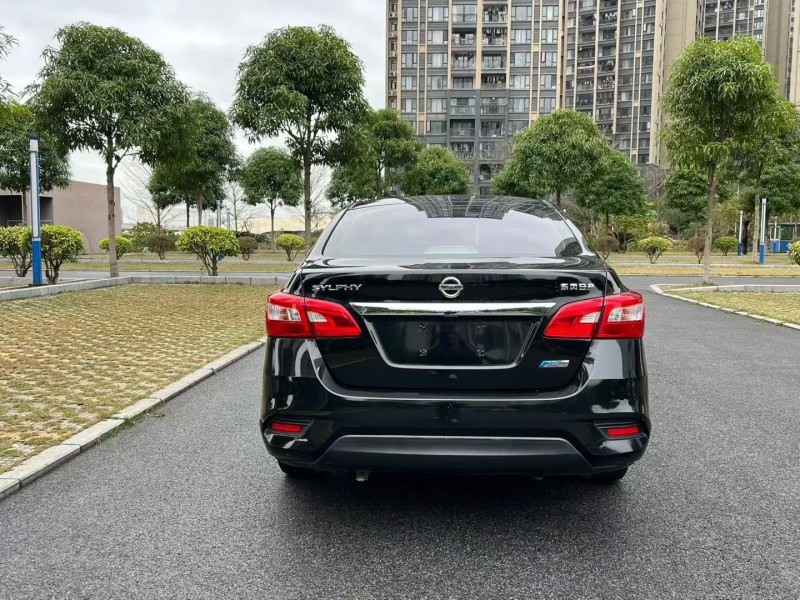 盐城18年日产轩逸4