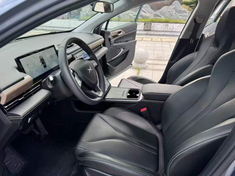 广州24年小鹏汽车P55