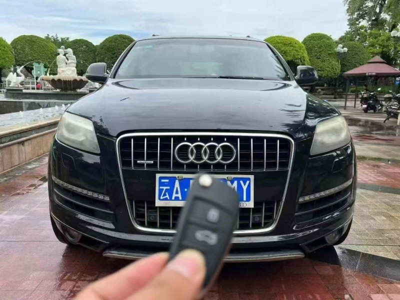 广州12年奥迪Q71