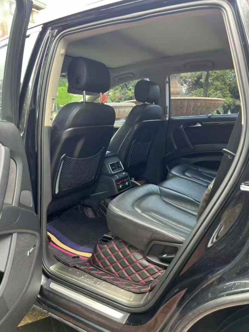 广州12年奥迪Q74