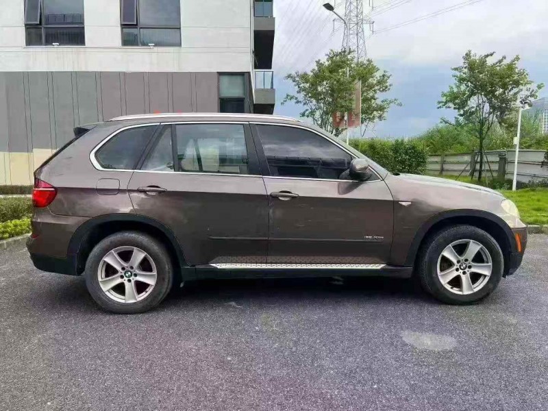 广州14年宝马X55