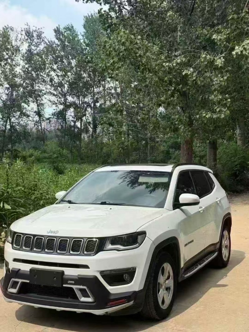 聊城17年Jeep自由光2