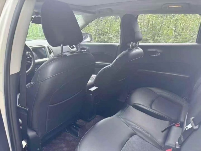 聊城17年Jeep自由光5