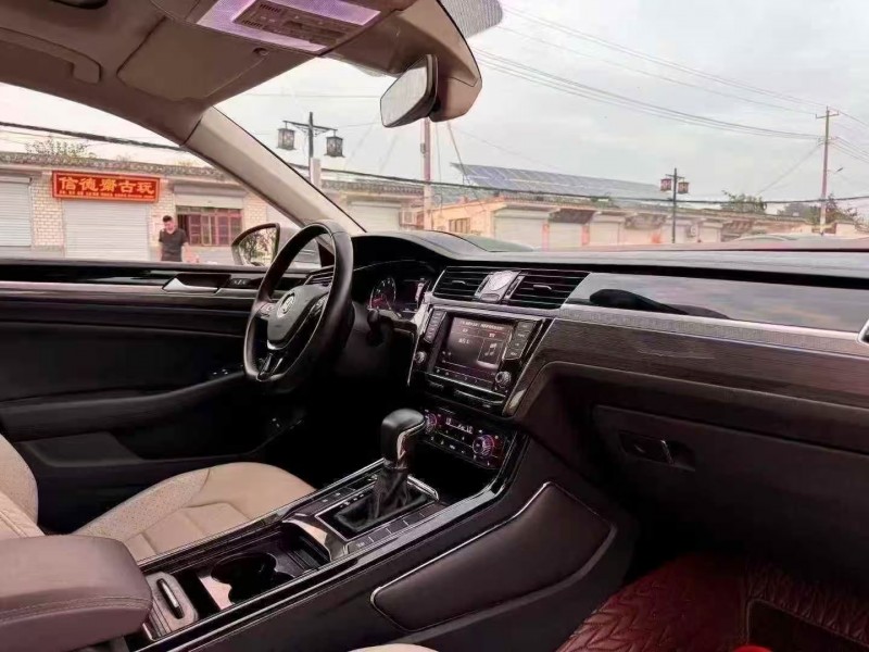 聊城23年大众辉昂6