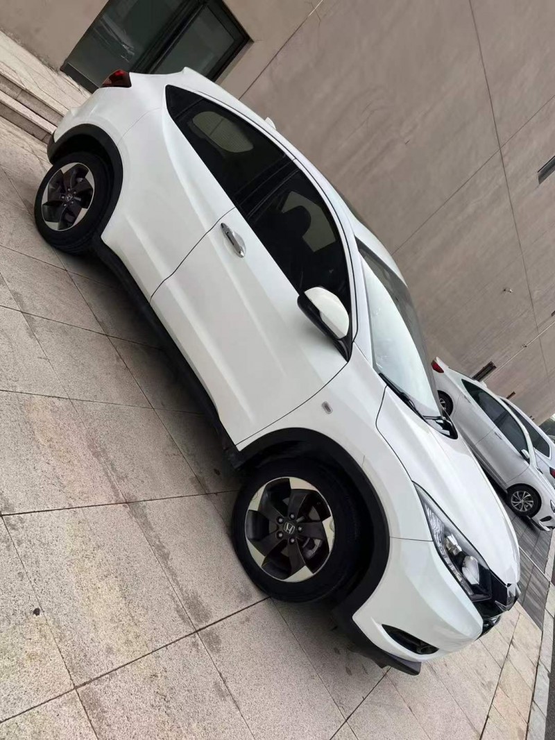 营口18年本田缤智3