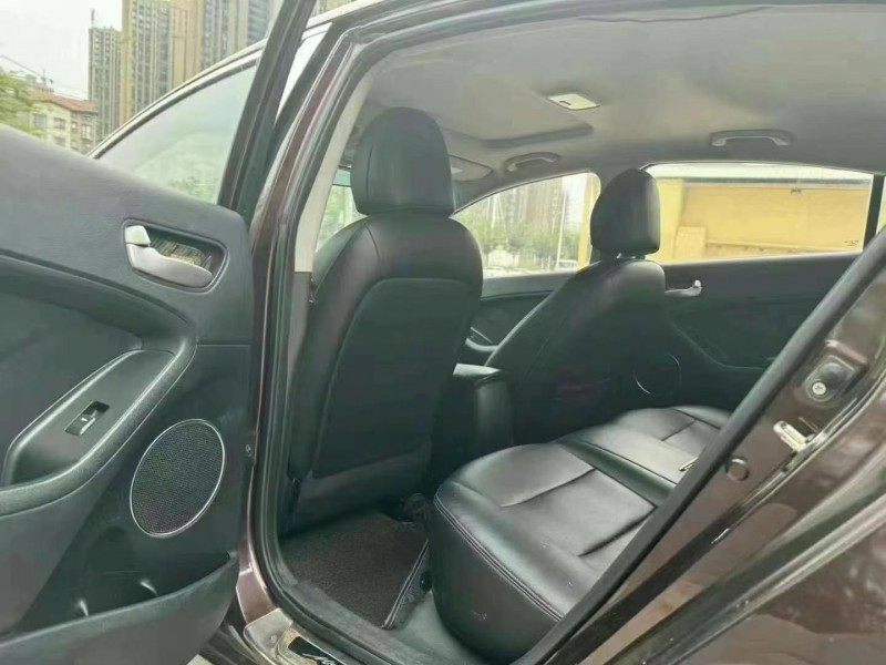 平顶山17年起亚K35