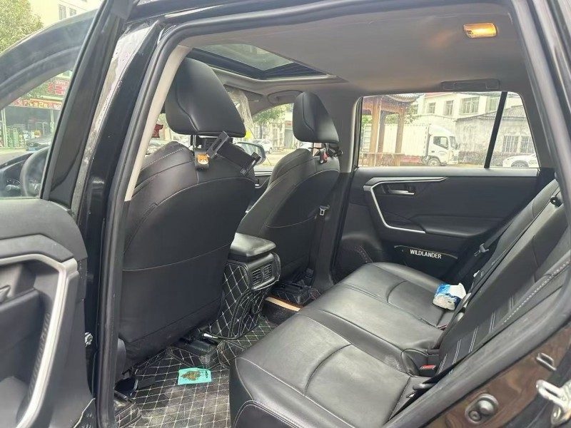 河源20年丰田威兰达4