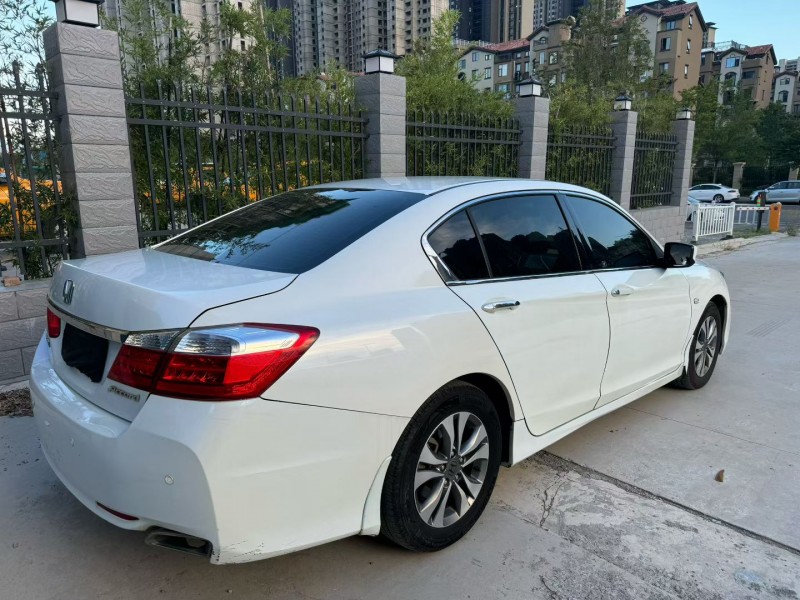 平顶山16年本田雅阁8