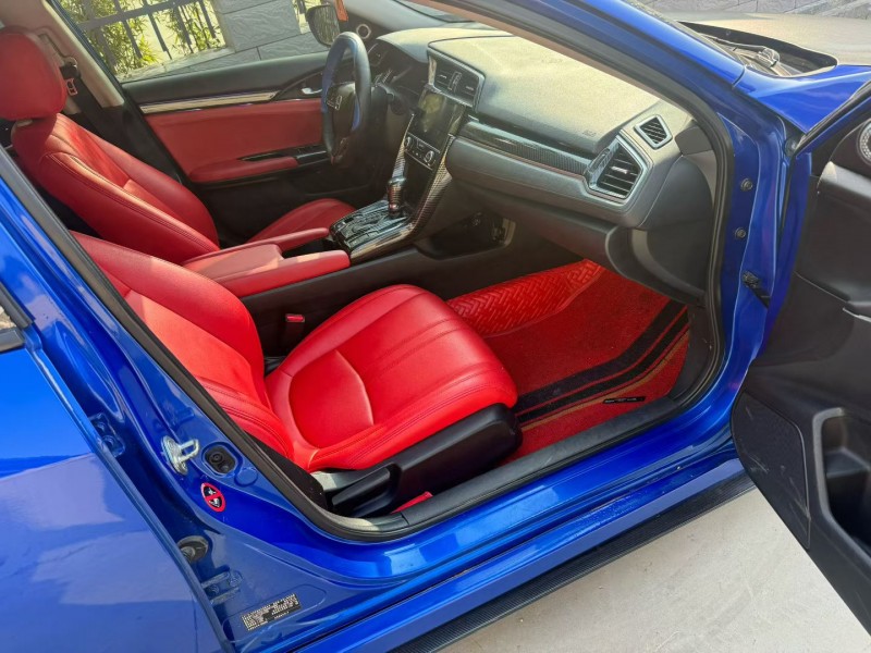 平顶山18年本田思域6