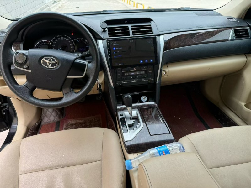 平顶山15年丰田凯美瑞4