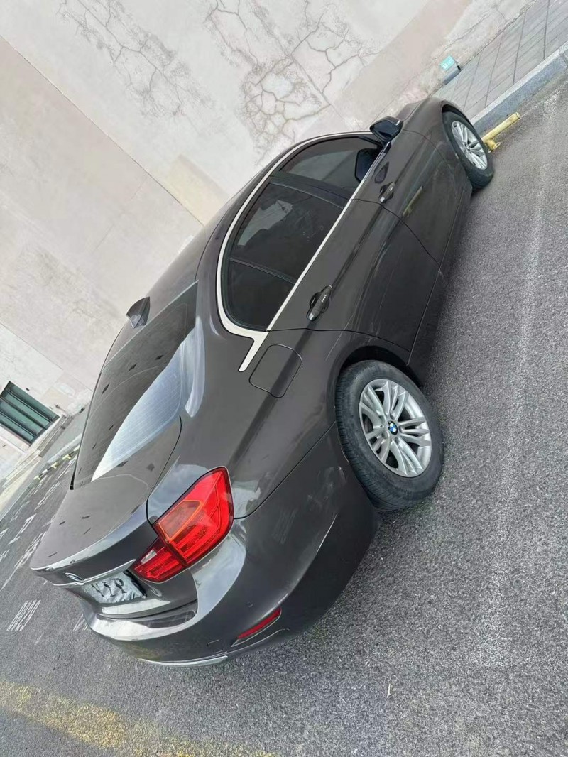 营口14年宝马3系4