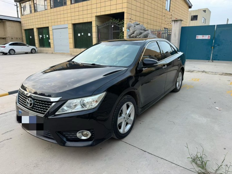 平顶山15年丰田凯美瑞3