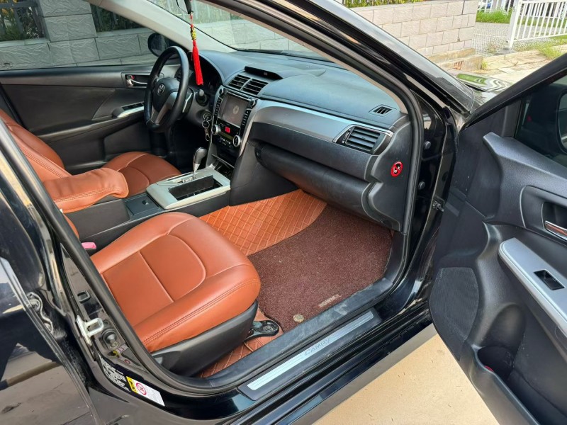 平顶山15年丰田凯美瑞5