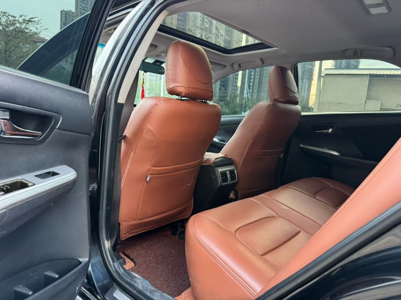 平顶山15年丰田凯美瑞6