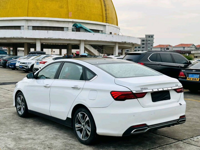 东莞19年吉利缤瑞7