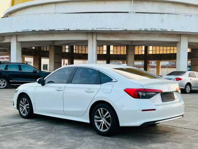 东莞23年本田思域7