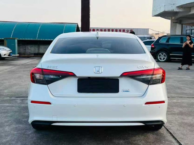 东莞23年本田思域8