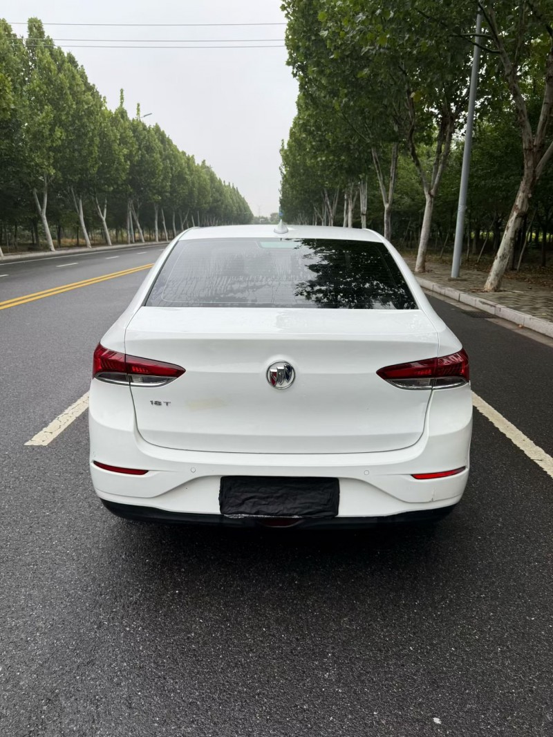 盐城20年别克英朗4