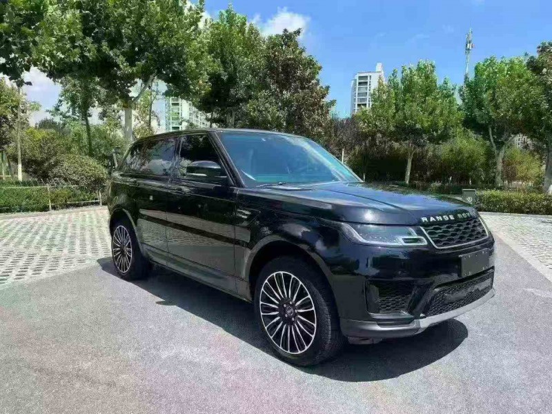 苏州19年路虎揽胜运动3