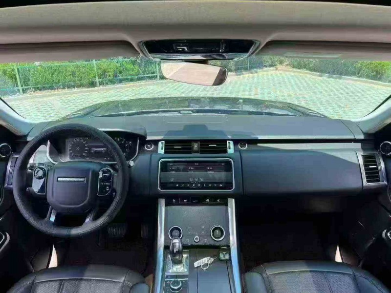 苏州19年路虎揽胜运动5