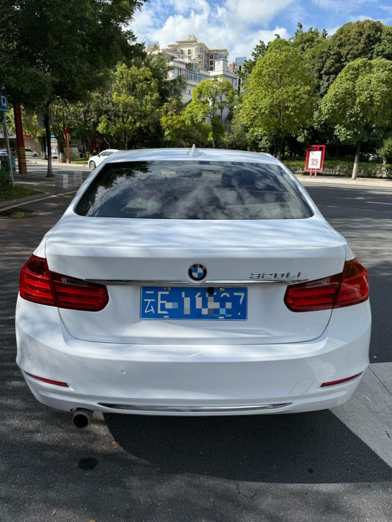 楚雄13年宝马3系6