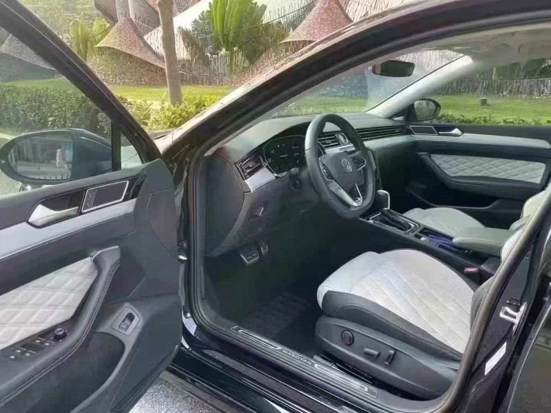 深圳24年大众迈腾4