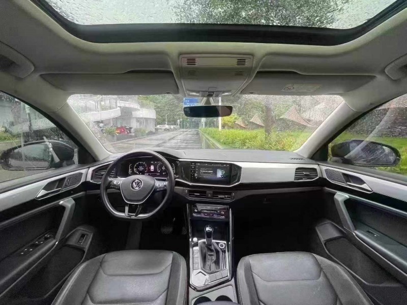 深圳22年大众探岳6