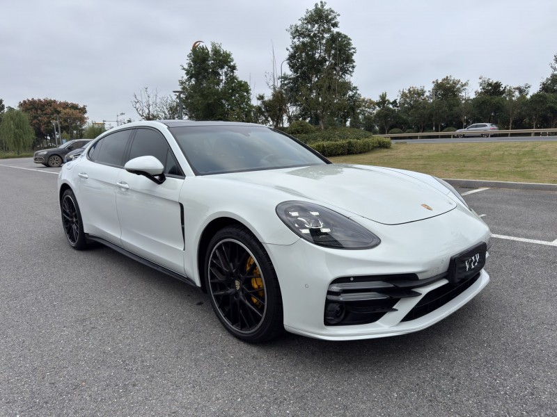 盐城18年保时捷帕拉梅拉2