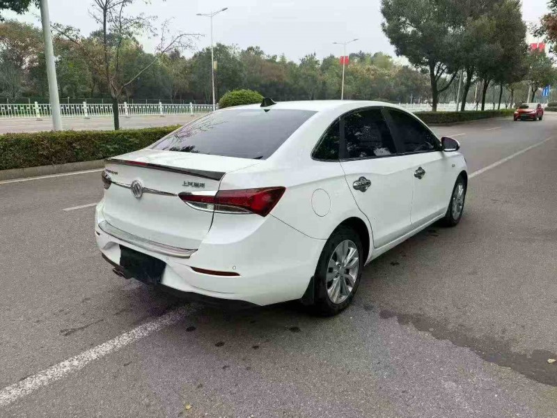 湘潭22年别克英朗7