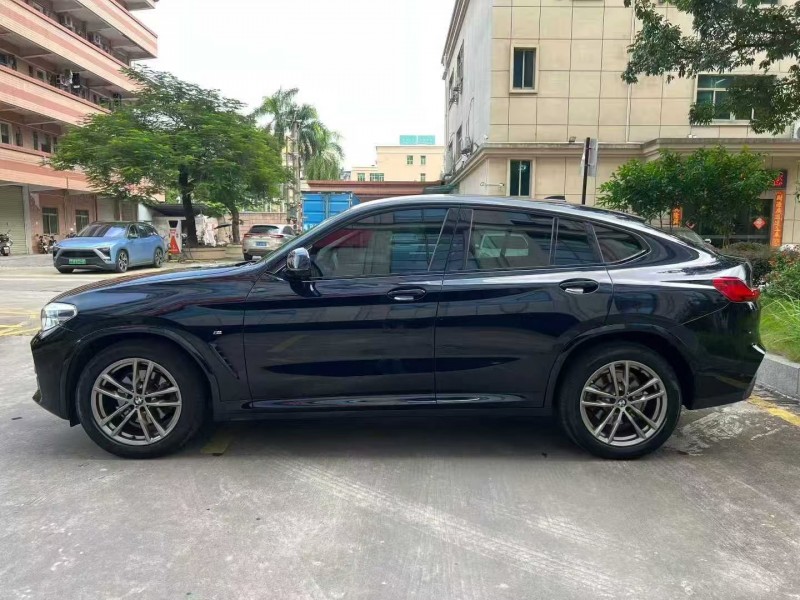 东莞21年宝马X44