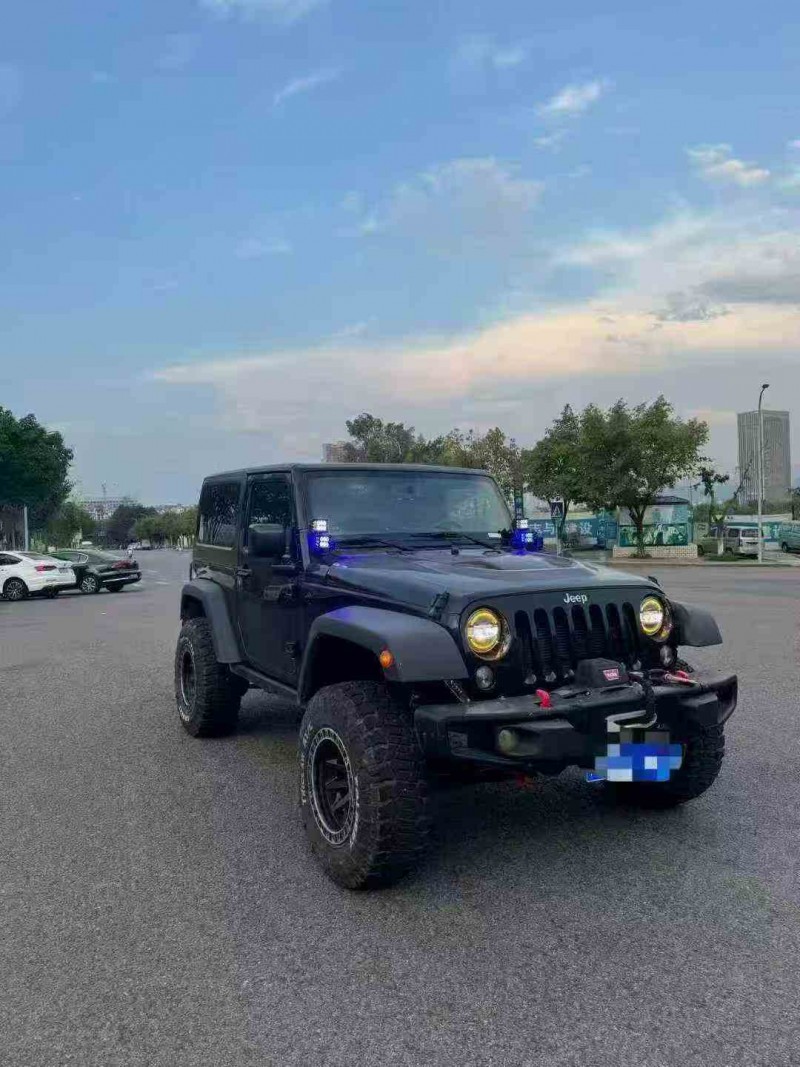 重庆18年Jeep牧马人2
